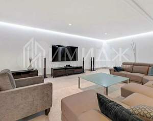 Дом 250м², 2-этажный, участок 10 сот.  