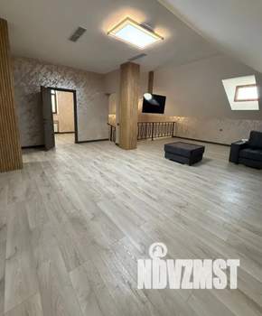 Дом 150м², 2-этажный, участок 6 сот.  