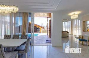 Дом 350м², 2-этажный, участок 10 сот.  