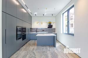 Дом 350м², 2-этажный, участок 7 сот.  