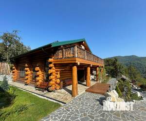 Дом 460м², 2-этажный, участок 18 сот.  