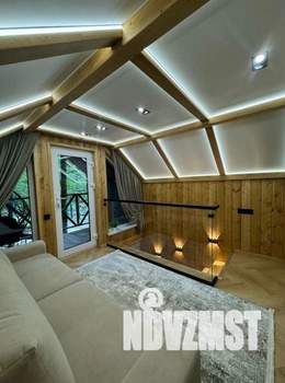 Дом 60м², 2-этажный, участок 3 сот.  