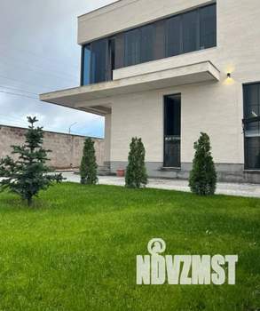 Дом 180м², 2-этажный, участок 5 сот.  