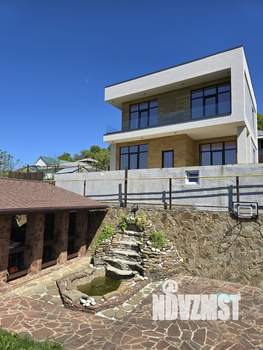 Коттедж 285м², 2-этажный, участок 4 сот.  