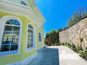 Дом 430м², 2-этажный, участок 36 сот.  