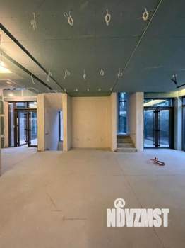 Дом 300м², 3-этажный, участок 11 сот.  