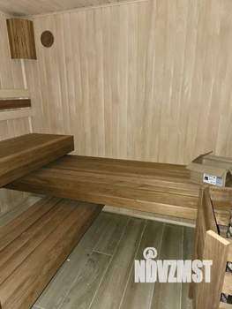 Дом 240м², 2-этажный, участок 10 сот.  