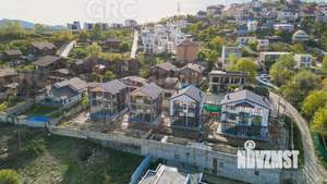 Дом 288м², 3-этажный, участок 4 сот.  