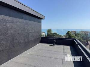 Дом 290м², 3-этажный, участок 3 сот.  