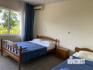 Дом 330м², 4-этажный, участок 8 сот.  