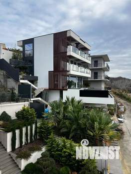 Коттедж 436м&sup2;, 3-этажный, участок 5 сот.  