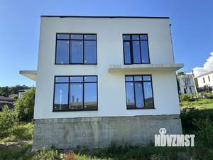 Коттедж 186м², 2-этажный, участок 6 сот.  