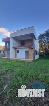 Коттедж 324м², 2-этажный, участок 6 сот.  