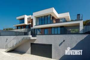 Дом 106м&sup2;, 2-этажный, участок 6 сот.  