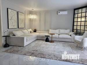 Дом 320м², 2-этажный, участок 18 сот.  