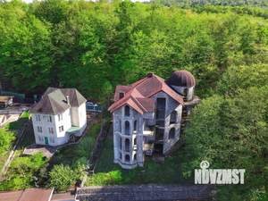 Дом 700м², 3-этажный, участок 7 сот.  