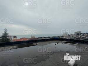 Дом 1235м², 3-этажный, участок 700 сот.  