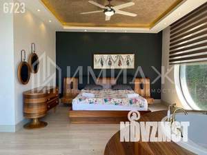 Коттедж 250м², 3-этажный, участок 8 сот.  