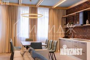 Коттедж 250м², 3-этажный, участок 3 сот.  
