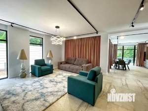 Дом 265м², 2-этажный, участок 7 сот.  