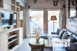 Дом 234м², 2-этажный, участок 9 сот.  