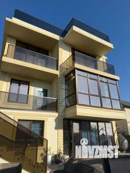 Дом 245м², 3-этажный, участок 4 сот.  