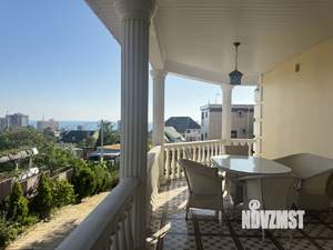 Дом 515м², 3-этажный, участок 11 сот.  