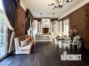 Дом 240м², 2-этажный, участок 7 сот.  