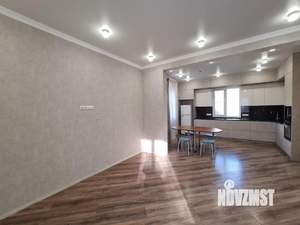 Дом 184м², 2-этажный, участок 9 сот.  
