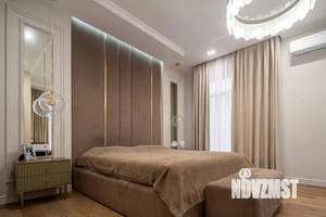 Дом 299м², 2-этажный, участок 7 сот.  