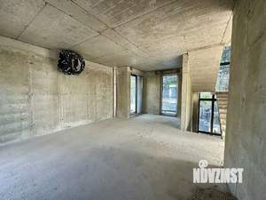 Коттедж 225м², 2-этажный, участок 6 сот.  