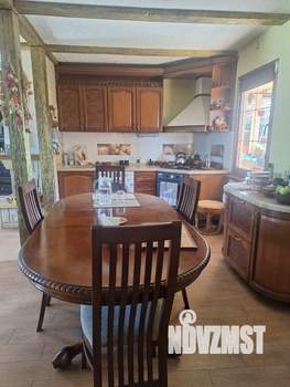 Дом 205м², 2-этажный, участок 7 сот.  