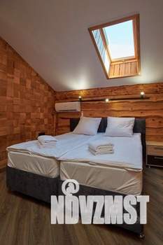 Дом 340м², 2-этажный, участок 8 сот.  