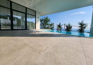 Дом 280м², 2-этажный, участок 8 сот.  