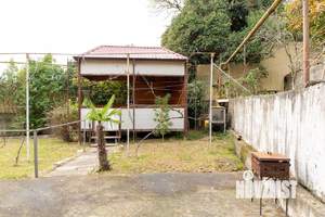 Коттедж 400м², 3-этажный, участок 10 сот.  