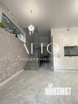 Дом 170м², 3-этажный, участок 3 сот.  
