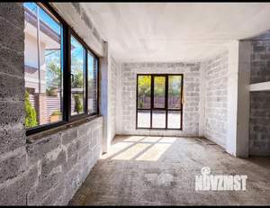 Дом 195м&sup2;, 2-этажный, участок 6 сот.  