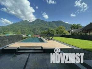 Дом 280м², 2-этажный, участок 10 сот.  