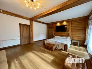 Дом 449м², 2-этажный, участок 10 сот.  