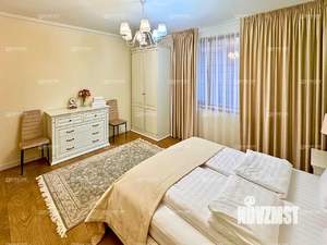 Дом 330м², 2-этажный, участок 330 сот.  