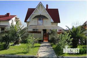 Дом 190м², 2-этажный, участок 10 сот.  
