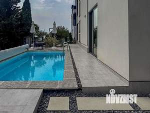 Дом 290м², 3-этажный, участок 3 сот.  