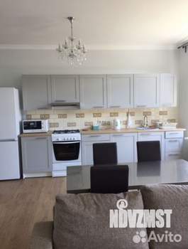 Дом 200м², 3-этажный, участок 6 сот.  