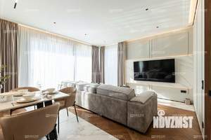 Дом 220м², 2-этажный, участок 6 сот.  