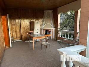 Таунхаус 280м², 3-этажный, участок 3 сот.  
