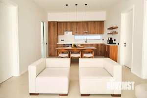 Дом 250м², 1-этажный, участок 10 сот.  