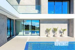 Дом 398м², 3-этажный, участок 7 сот.  