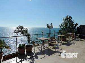 Дом 1260м², 5-этажный, участок 6 сот.  