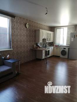 Коттедж 103м², 2-этажный, участок 4 сот.  