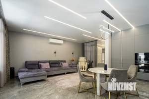 Дом 250м², 2-этажный, участок 6 сот.  